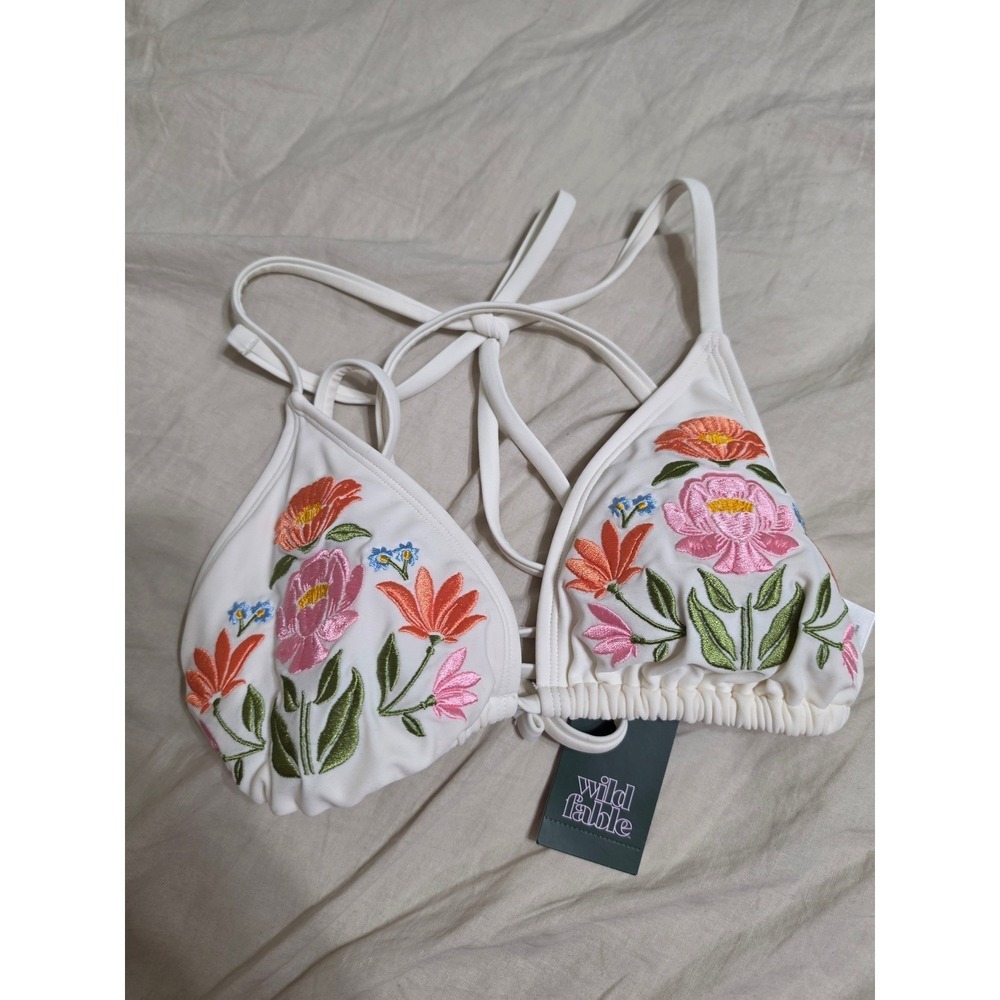 Wild Fable Floral Embroidered Triangle Bikini Top Off White Cream Medium NWT